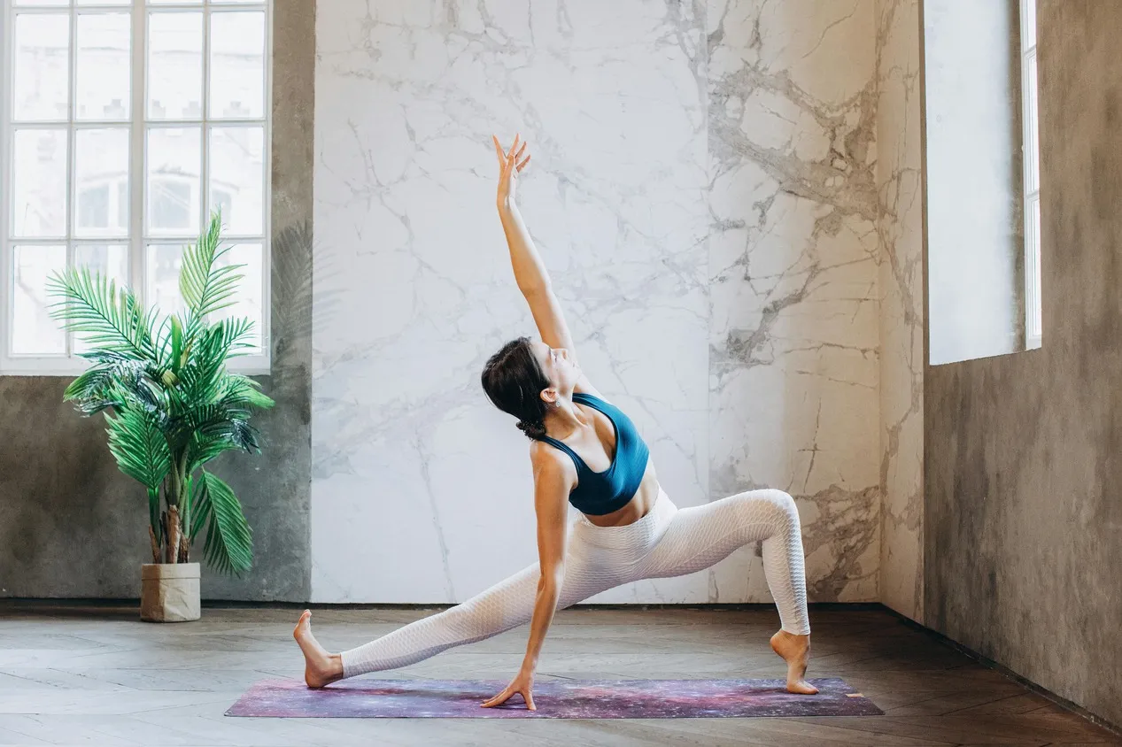 Conecta con tu propia energÃa a través del yoga